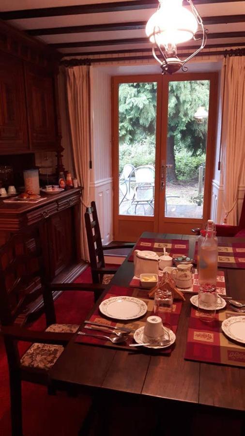 La Meslaie Bed and Breakfast Le Teilleul Exteriör bild